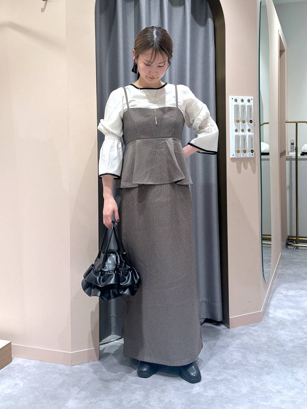 mysty womanの【上西星来さん着用アイテム】ニットストームショートブーツを使ったコーディネートを紹介します。｜Rakuten Fashion(楽天ファッション／旧楽天ブランドアベニュー)4656708