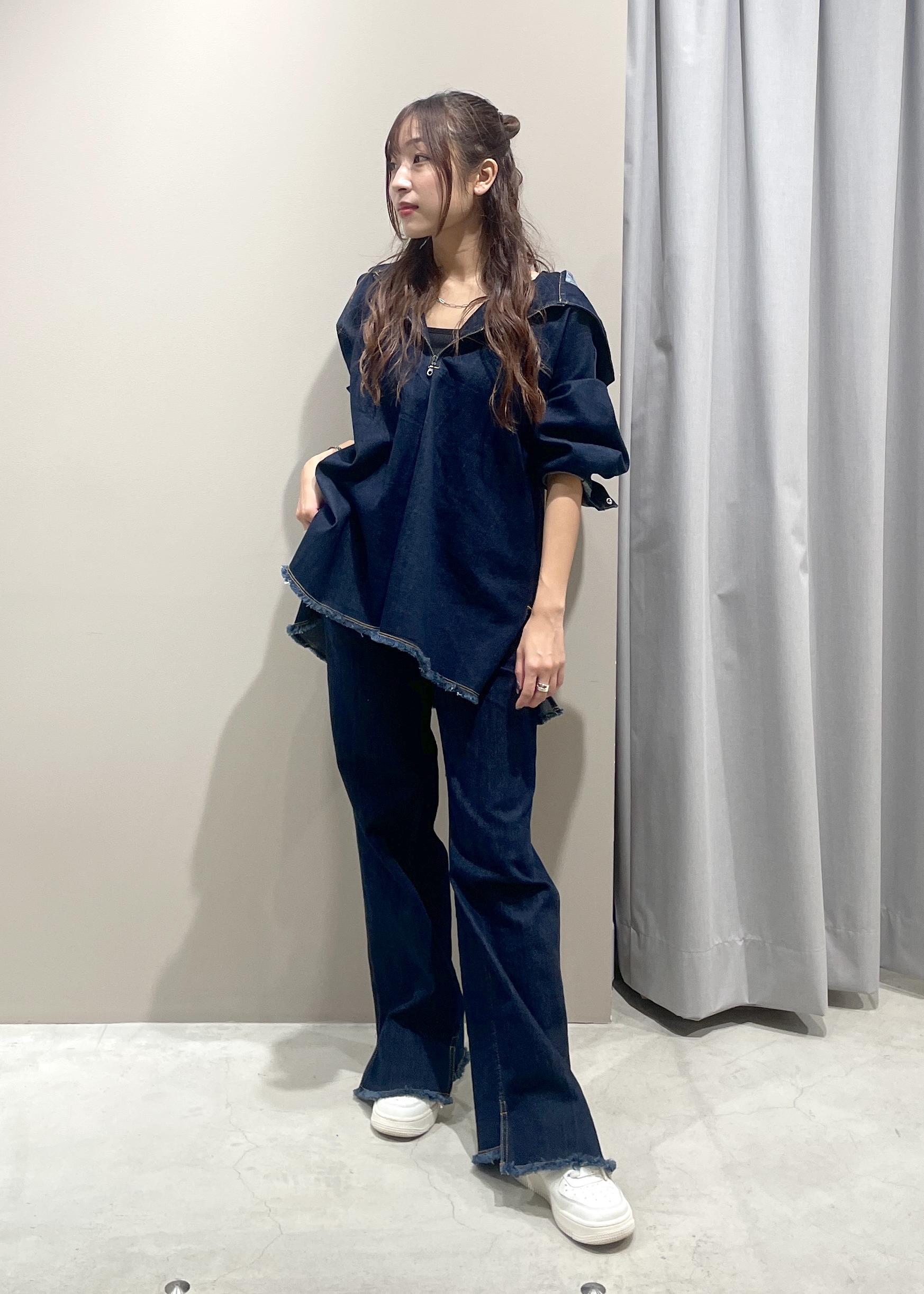 NERGYの【保湿&ストレッチ】デニムアノラックパーカーを使った
