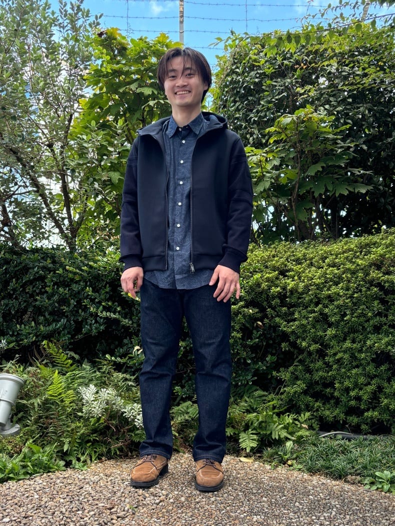 TAKEO KIKUCHIの【Made in JAPAN】ニットスリーブ ジップアップ パーカを使ったコーディネートを紹介します。｜Rakuten Fashion(楽天ファッション／旧楽天ブランドアベニュー)4657780