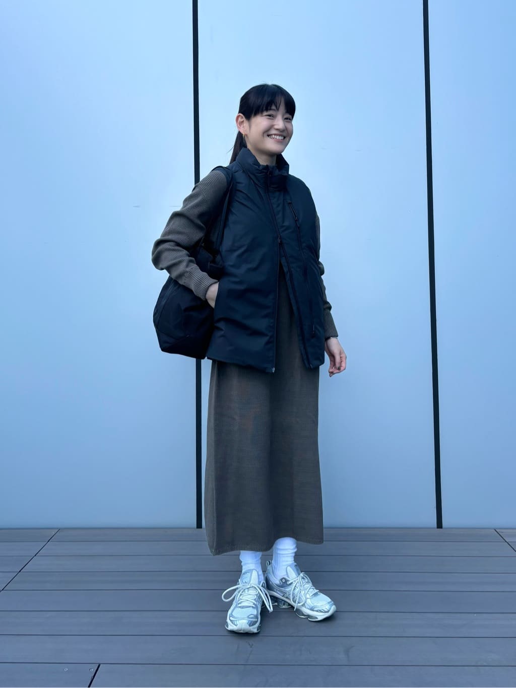 Snow PeakのNoasobi Explorer Tote Bag M Black / オンライン限定を使ったコーディネートを紹介します。｜Rakuten Fashion(楽天ファッション／旧楽天ブランドアベニュー)4658112