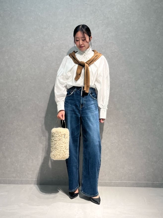 Rouge vif la cleのハイネックリボンブラウスを使ったコーディネートを紹介します。｜Rakuten Fashion(楽天ファッション／旧楽天ブランドアベニュー)4660100
