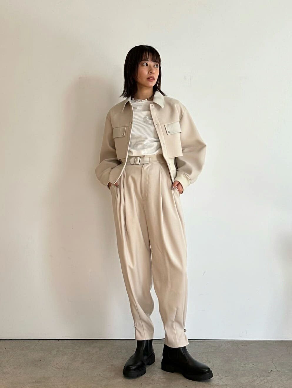 LOVELESSのバルーンパンツを使ったコーディネートを紹介します。｜Rakuten Fashion(楽天ファッション／旧楽天ブランドアベニュー)4666212