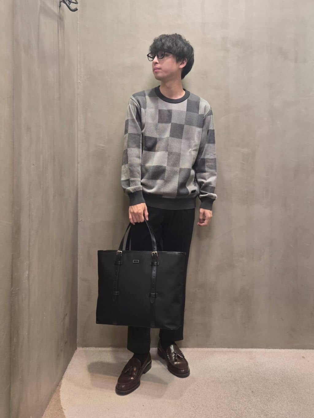 TAKEO KIKUCHIの【ONOFF対応】TRダブルニット ストレッチパンツを使ったコーディネートを紹介します。｜Rakuten Fashion(楽天ファッション／旧楽天ブランドアベニュー)4666931