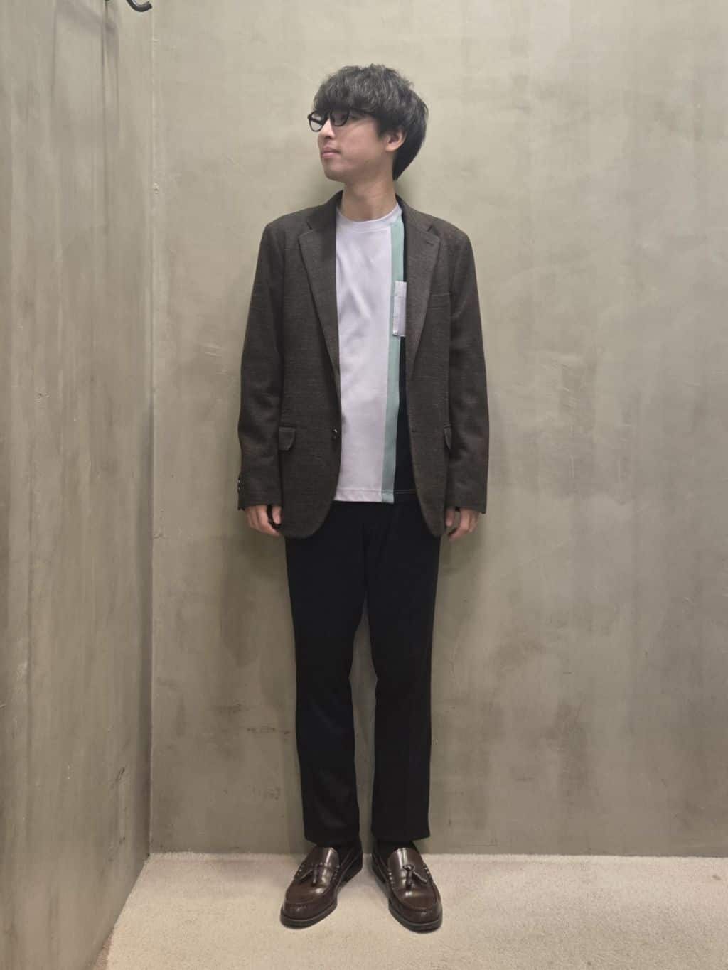 TAKEO KIKUCHIの【ONOFF対応】TRダブルニット ストレッチパンツを使ったコーディネートを紹介します。｜Rakuten Fashion(楽天ファッション／旧楽天ブランドアベニュー)4666934