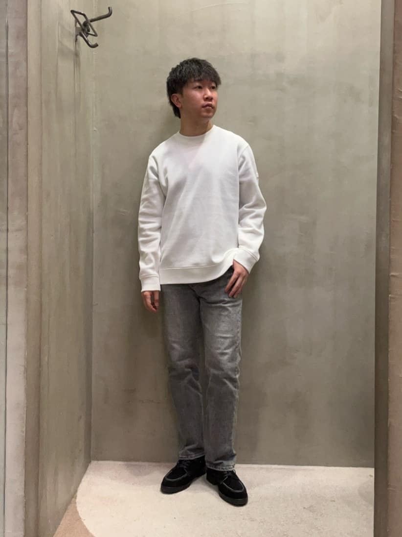 TAKEO KIKUCHIの【尾州織】クルーネック カットソーを使ったコーディネートを紹介します。｜Rakuten Fashion(楽天ファッション／旧楽天ブランドアベニュー)4666997