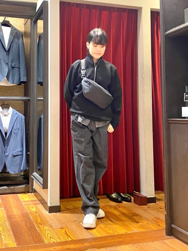 TAKEO KIKUCHIの【THE FLAGSHIP】ウール ダンボール ハーフジップ プルオーバーを使ったコーディネートを紹介します。｜Rakuten Fashion(楽天ファッション／旧楽天ブランドアベニュー)4672017