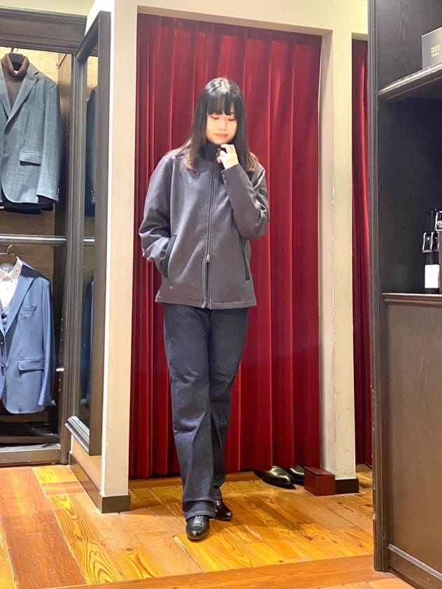 TAKEO KIKUCHIの【DOWN FABRIC】ダウンファブリック フード ZIP UP ブルゾンを使ったコーディネートを紹介します。｜Rakuten Fashion(楽天ファッション／旧楽天ブランドアベニュー)4672327