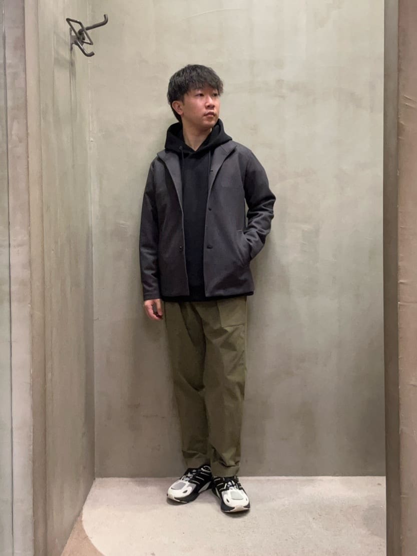TAKEO KIKUCHIの【DOWN FABRIC】ダウンファブリック スタンドカラーブルゾンを使ったコーディネートを紹介します。｜Rakuten Fashion(楽天ファッション／旧楽天ブランドアベニュー)4675732