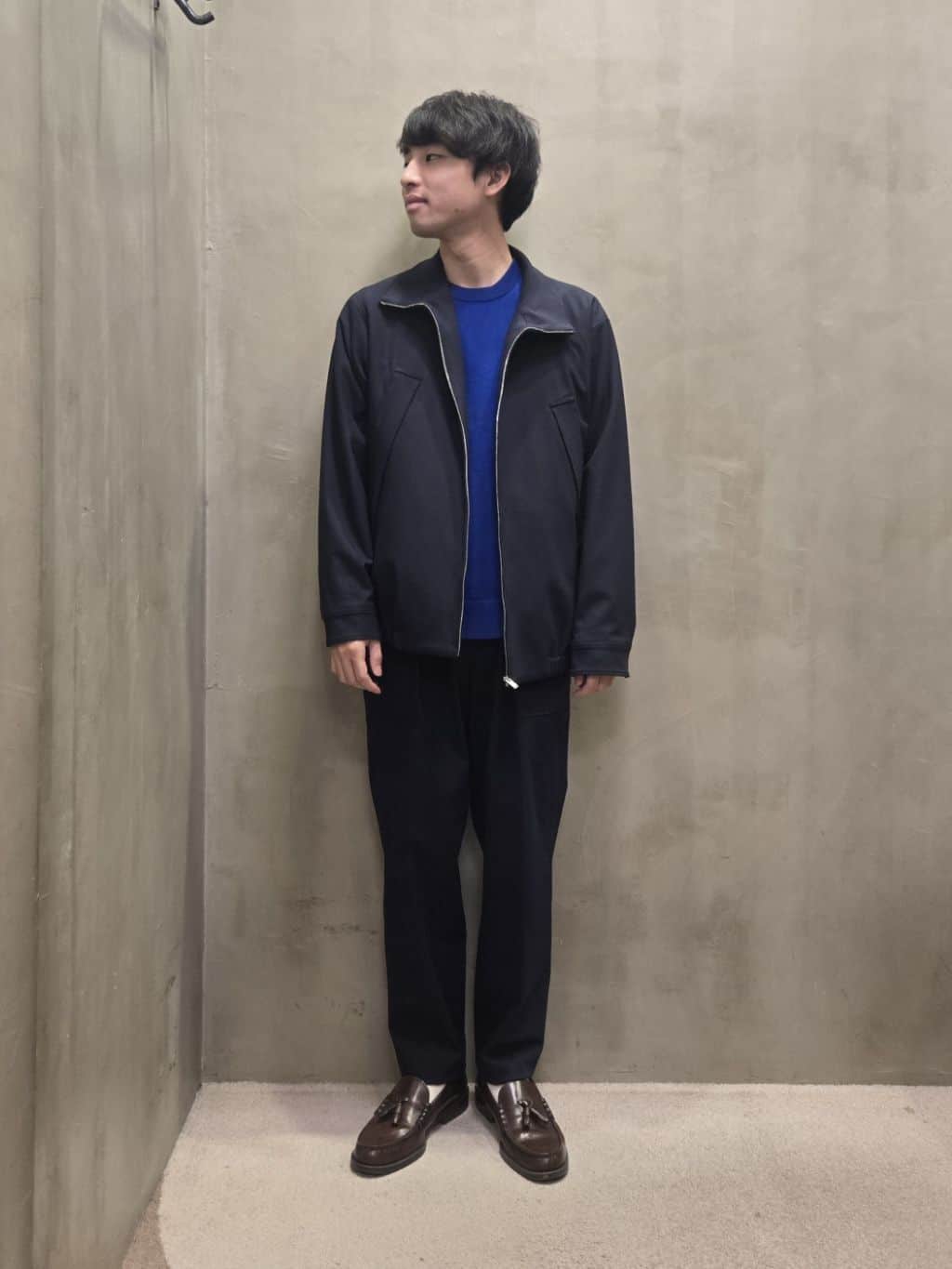 TAKEO KIKUCHIの【アンチピリング】クルーネック ニットを使ったコーディネートを紹介します。｜Rakuten Fashion(楽天ファッション／旧楽天ブランドアベニュー)4680366