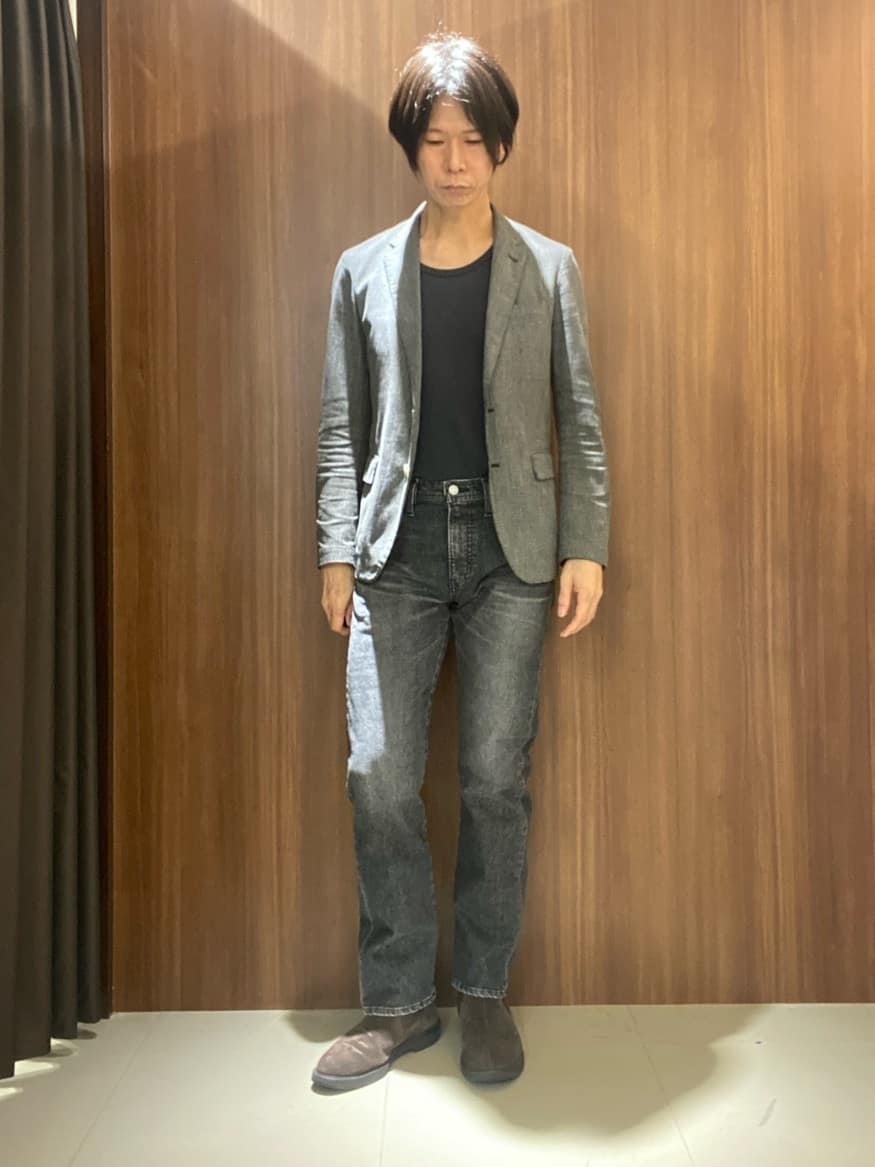 TAKEO KIKUCHIの【モンスターストレッチ】日本製 ウォッシュド デニムパンツを使ったコーディネートを紹介します。｜Rakuten Fashion(楽天ファッション／旧楽天ブランドアベニュー)4680368