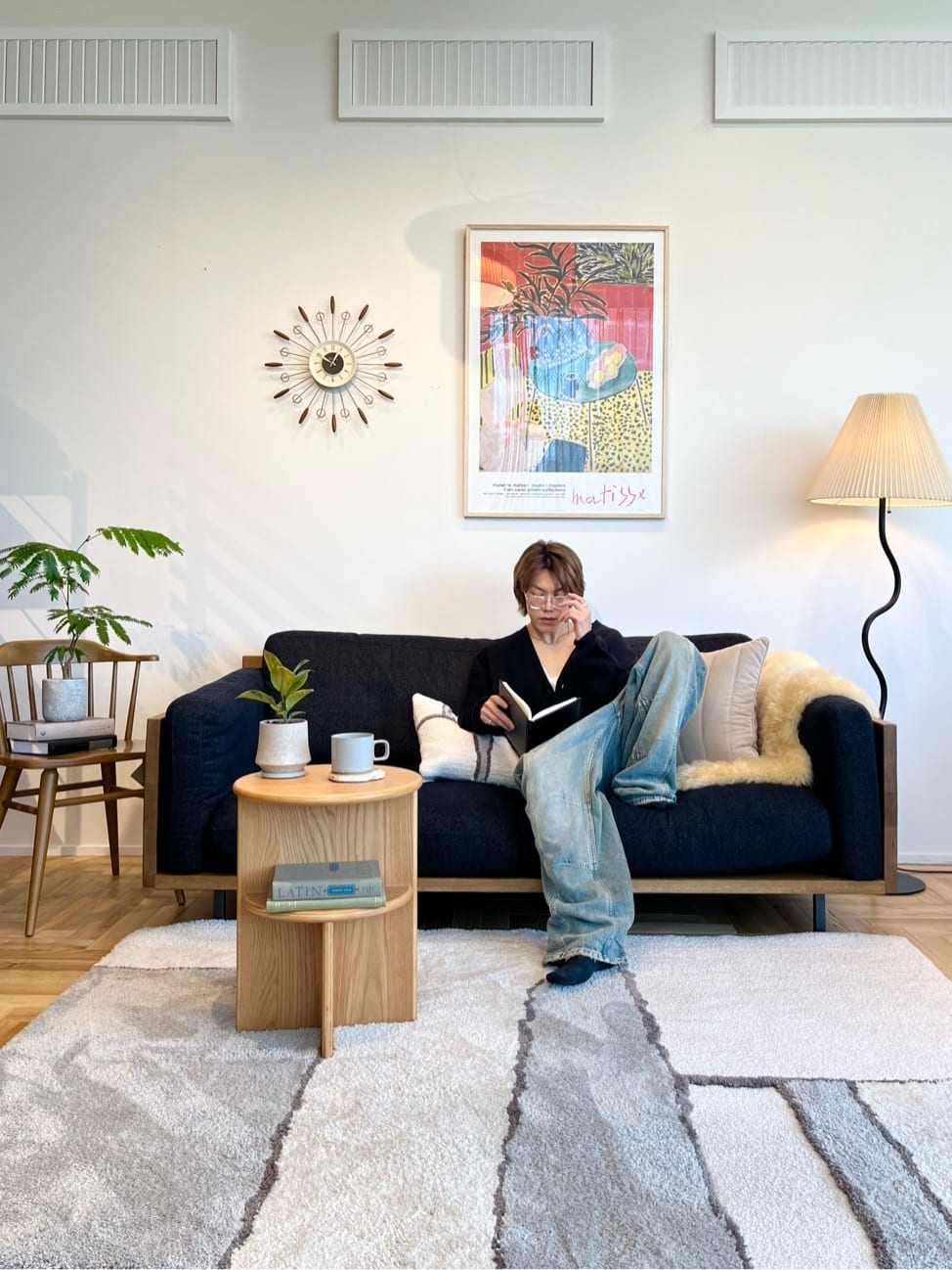 journal standard FurnitureのFEATHER CUSHION PRESS JSF クッション中材 45cm角を使ったコーディネートを紹介します。｜Rakuten Fashion(楽天ファッション／旧楽天ブランドアベニュー)4682009