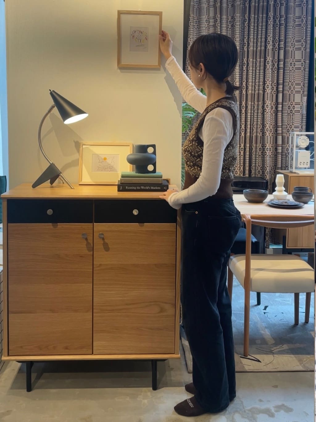 journal standard FurnitureのEUREKA TABLE LAMP エウレカテーブルランプを使ったコーディネートを紹介します。｜Rakuten Fashion(楽天ファッション／旧楽天ブランドアベニュー)4686490