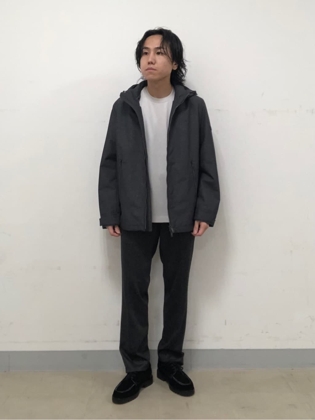 TAKEO KIKUCHIの【ONOFF対応】TRダブルニット ストレッチパンツを使ったコーディネートを紹介します。｜Rakuten Fashion(楽天ファッション／旧楽天ブランドアベニュー)4687472