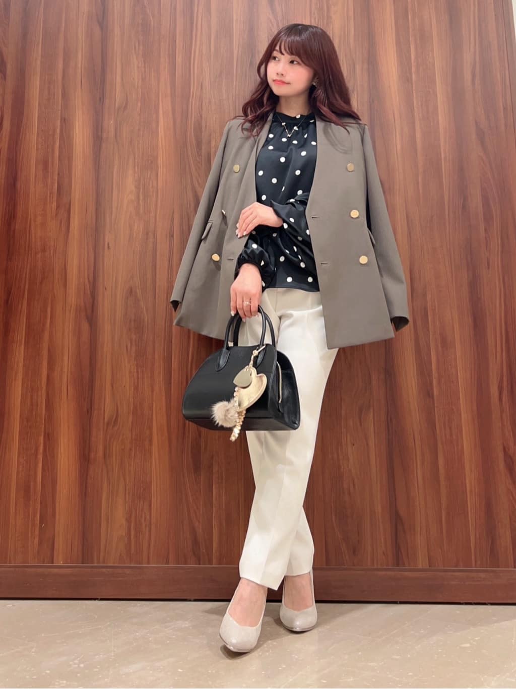 Vinのコーディネートを紹介します。｜Rakuten Fashion(楽天ファッション／旧楽天ブランドアベニュー)4694982