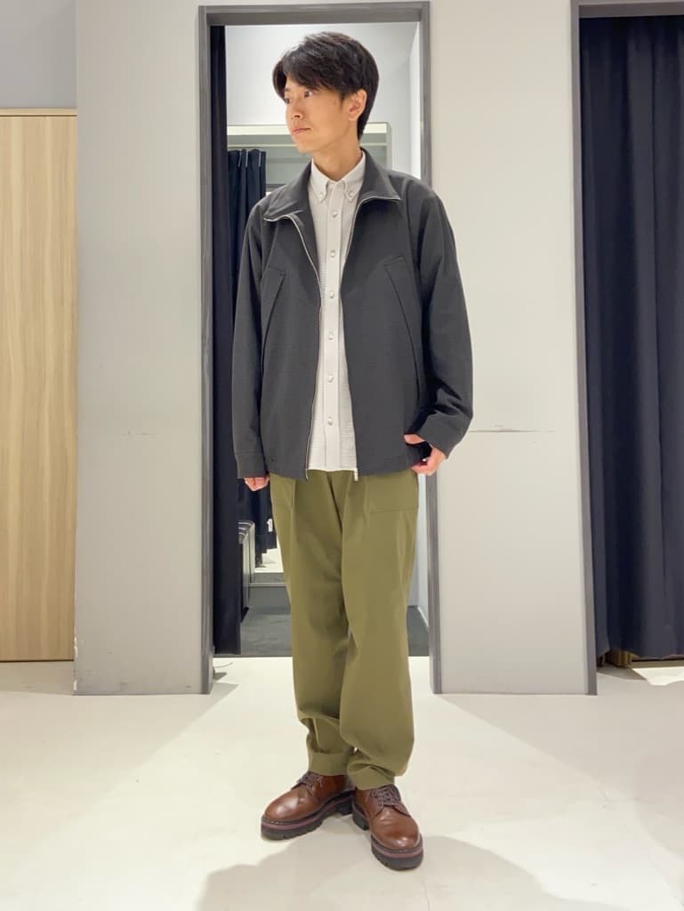 TAKEO KIKUCHIの【抗菌防臭/シーズンレス】シアサッカー ジャージシャツを使ったコーディネートを紹介します。｜Rakuten Fashion(楽天ファッション／旧楽天ブランドアベニュー)4697203