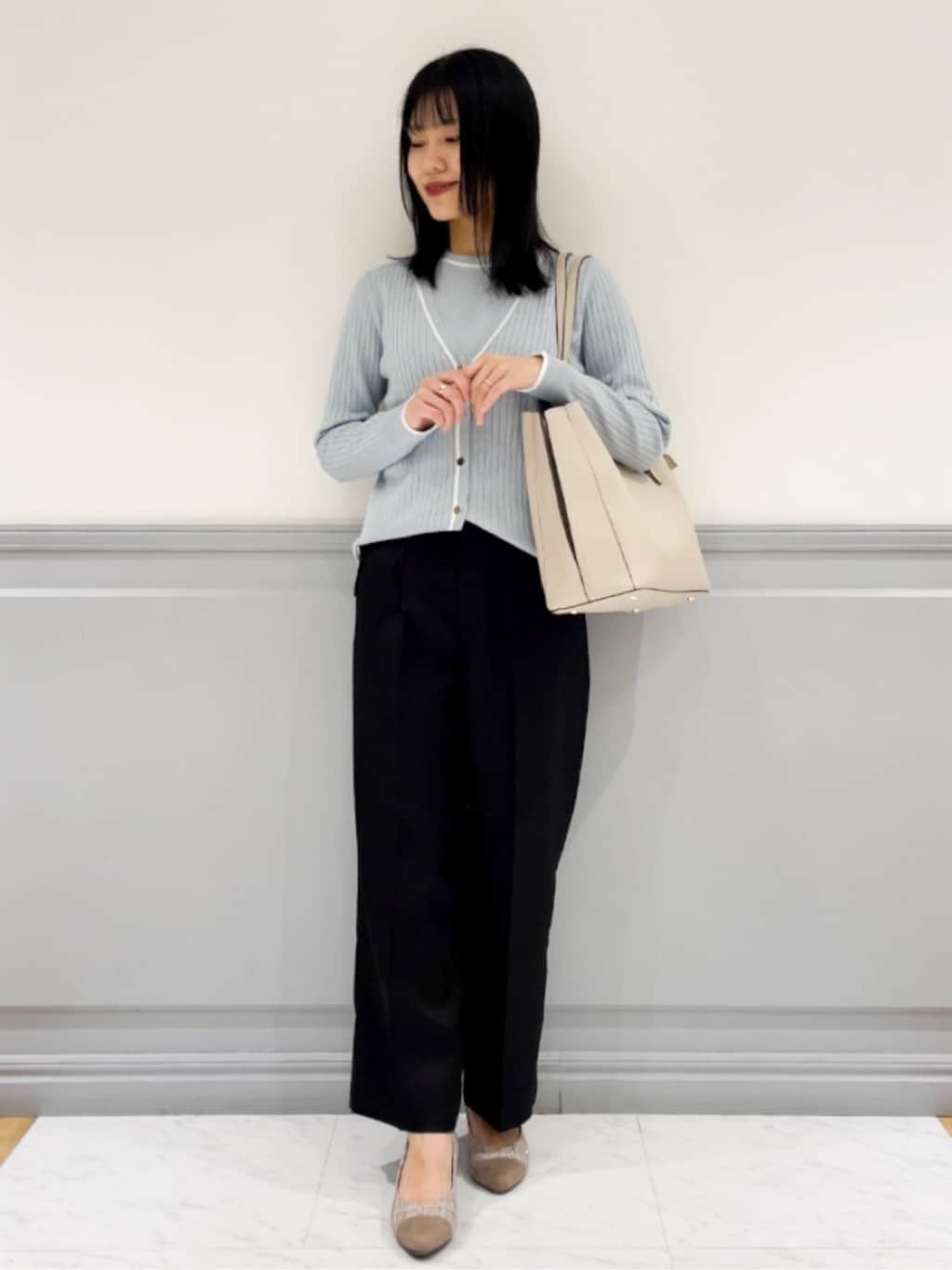 groveのウール混ラメアンサンブル対応カーディガンを使ったコーディネートを紹介します。｜Rakuten Fashion(楽天ファッション／旧楽天ブランドアベニュー)4703967