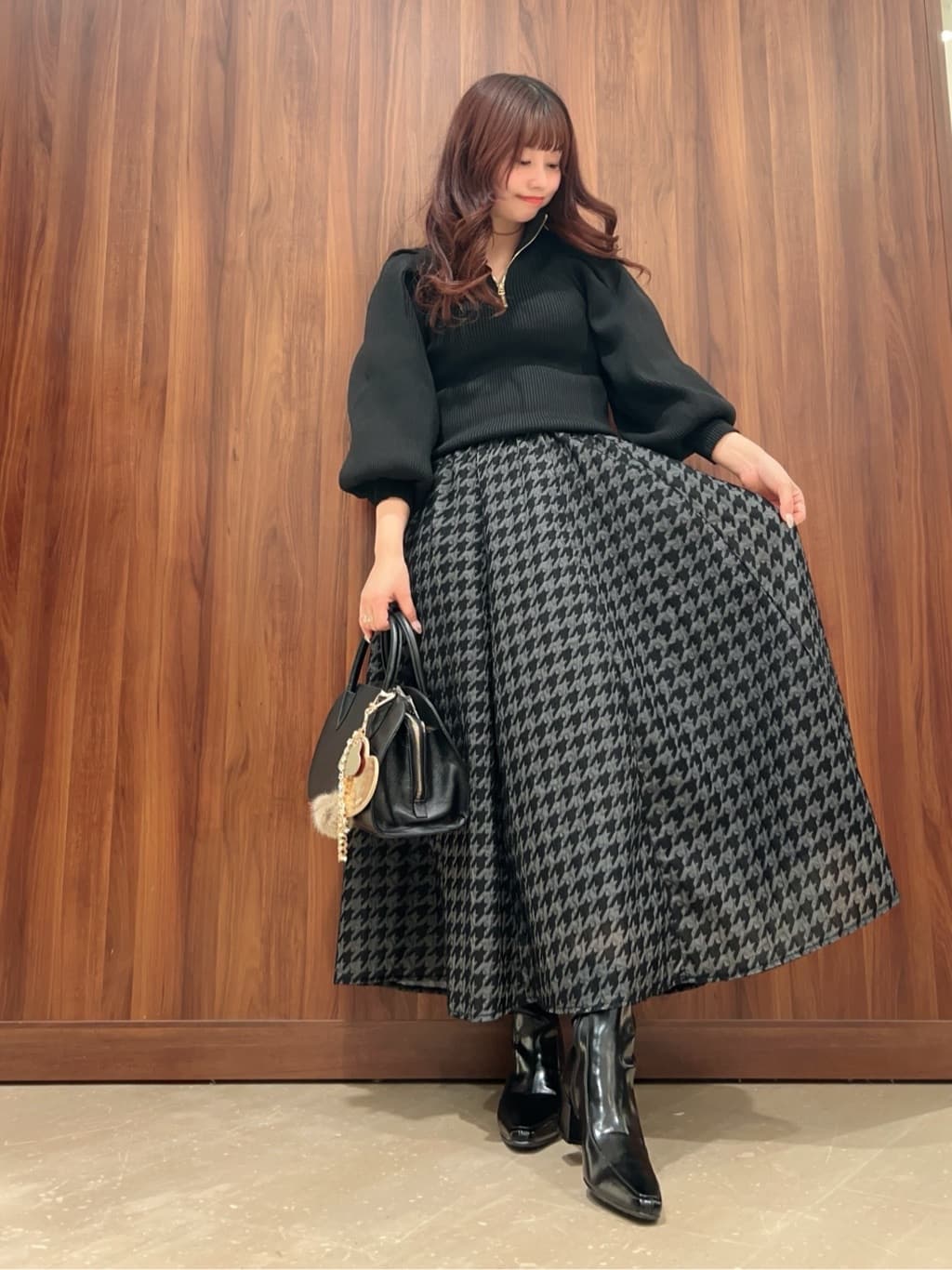 Vinのコーディネートを紹介します。｜Rakuten Fashion(楽天ファッション／旧楽天ブランドアベニュー)4706308