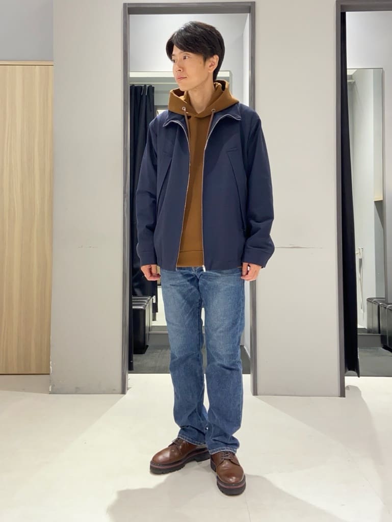 TAKEO KIKUCHIの【Made in JAPAN】エアダン プルオーバー パーカを使ったコーディネートを紹介します。｜Rakuten Fashion(楽天ファッション／旧楽天ブランドアベニュー)4708914