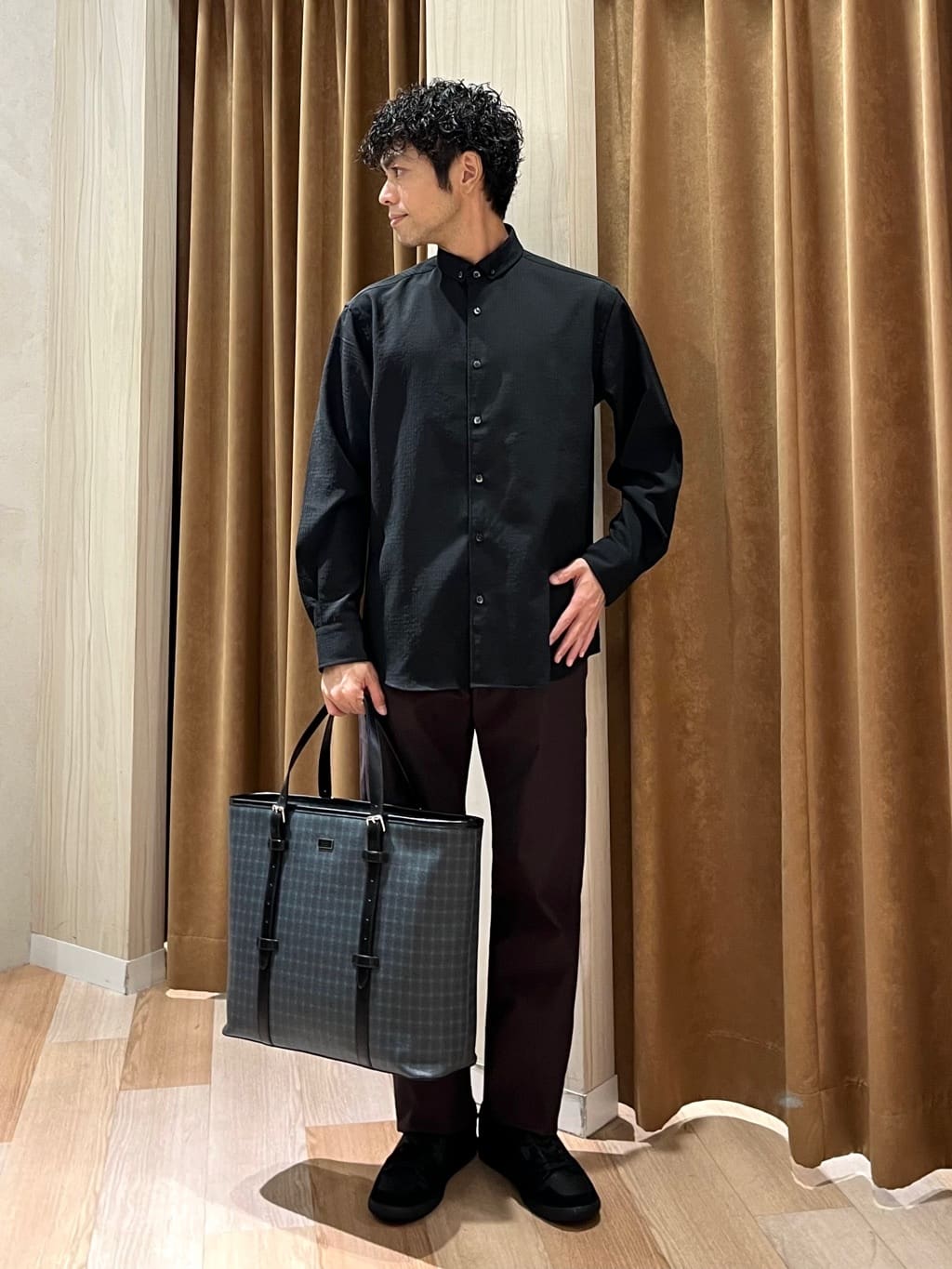 TAKEO KIKUCHIのアムンゼン シャドーチェック シャツを使ったコーディネートを紹介します。｜Rakuten Fashion(楽天ファッション／旧楽天ブランドアベニュー)4715711