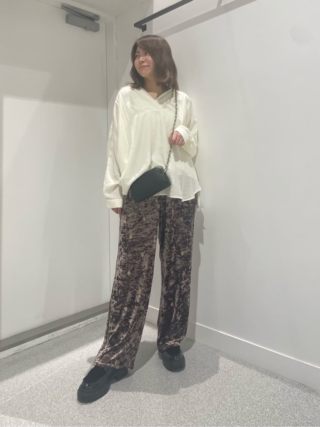 Vinのコーディネートを紹介します。｜Rakuten Fashion(楽天ファッション／旧楽天ブランドアベニュー)4720148