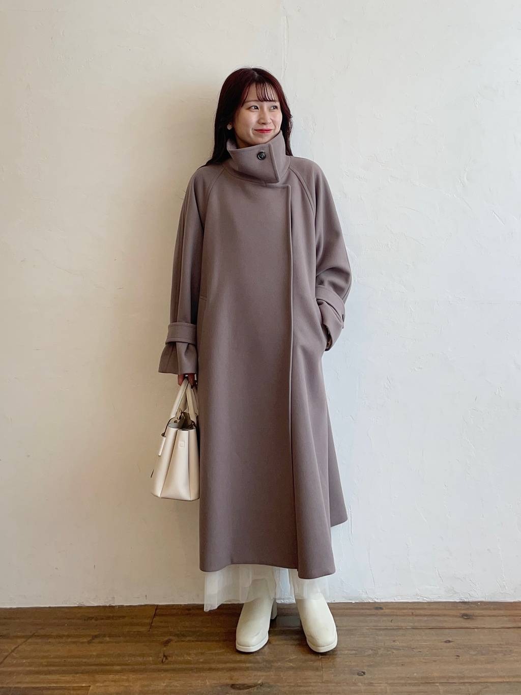 mysty womanの【古畑星夏さん着用アイテム】スタンドネックロングコートを使ったコーディネートを紹介します。｜Rakuten Fashion(楽天ファッション／旧楽天ブランドアベニュー)4722686