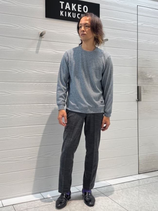 TAKEO KIKUCHIの【尾州織】ラッセルメッシュ パンツ/ セットアップ対応を使ったコーディネートを紹介します。｜Rakuten Fashion(楽天ファッション／旧楽天ブランドアベニュー)4723103