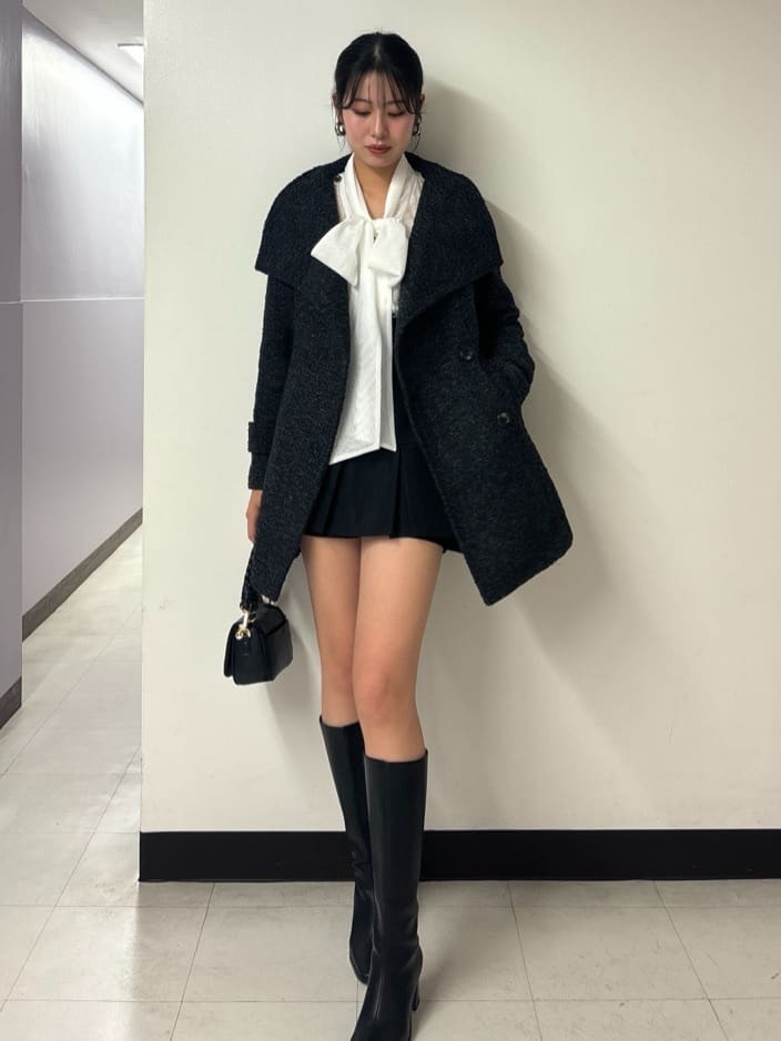 riendaの【岡崎紗絵さん着用アイテム】オーバーネックシンデレラライン