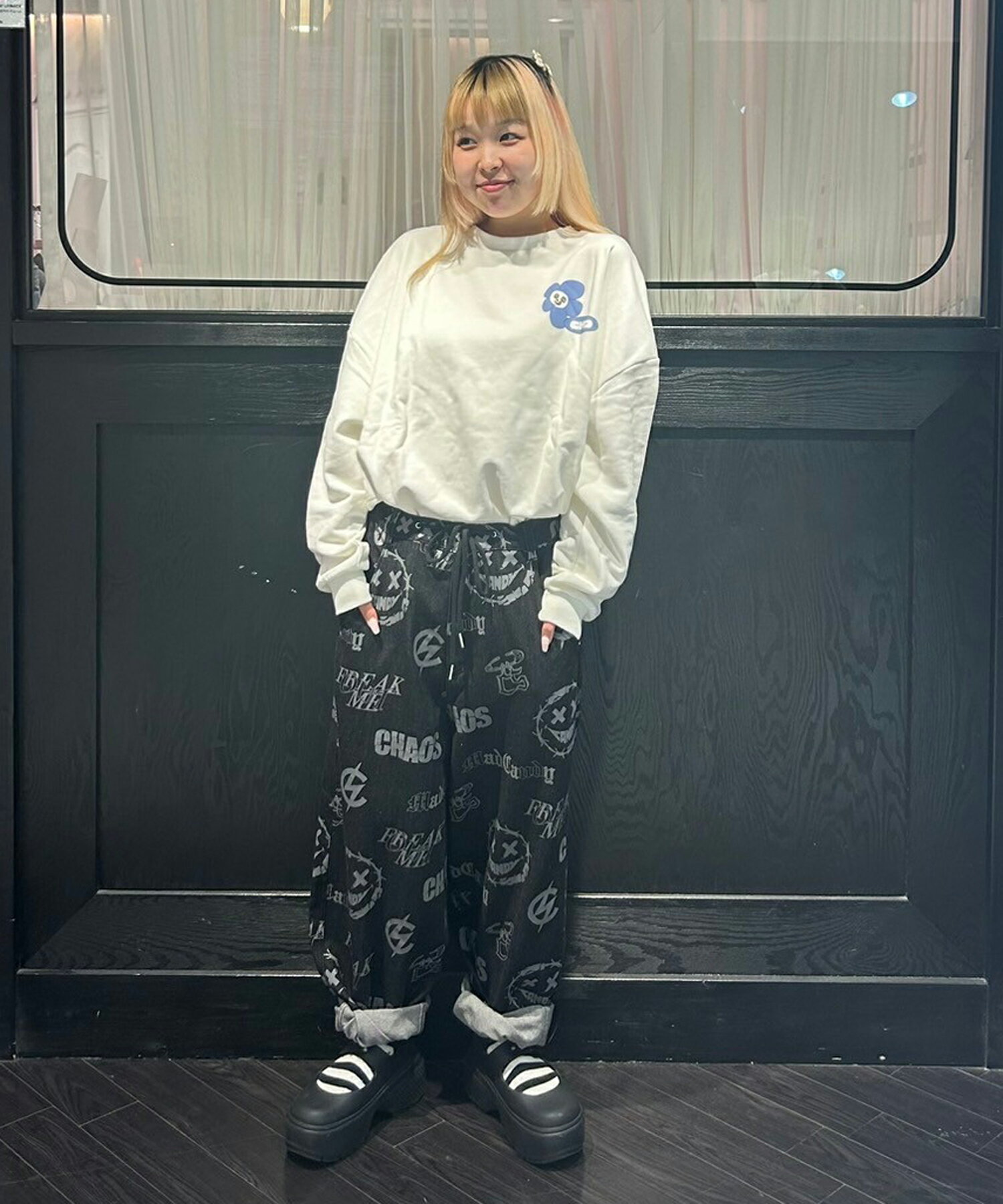 Candy StripperのITE OKAWARI SWEATを使ったコーディネートを紹介します。｜Rakuten Fashion(楽天ファッション／旧楽天ブランドアベニュー)4730021