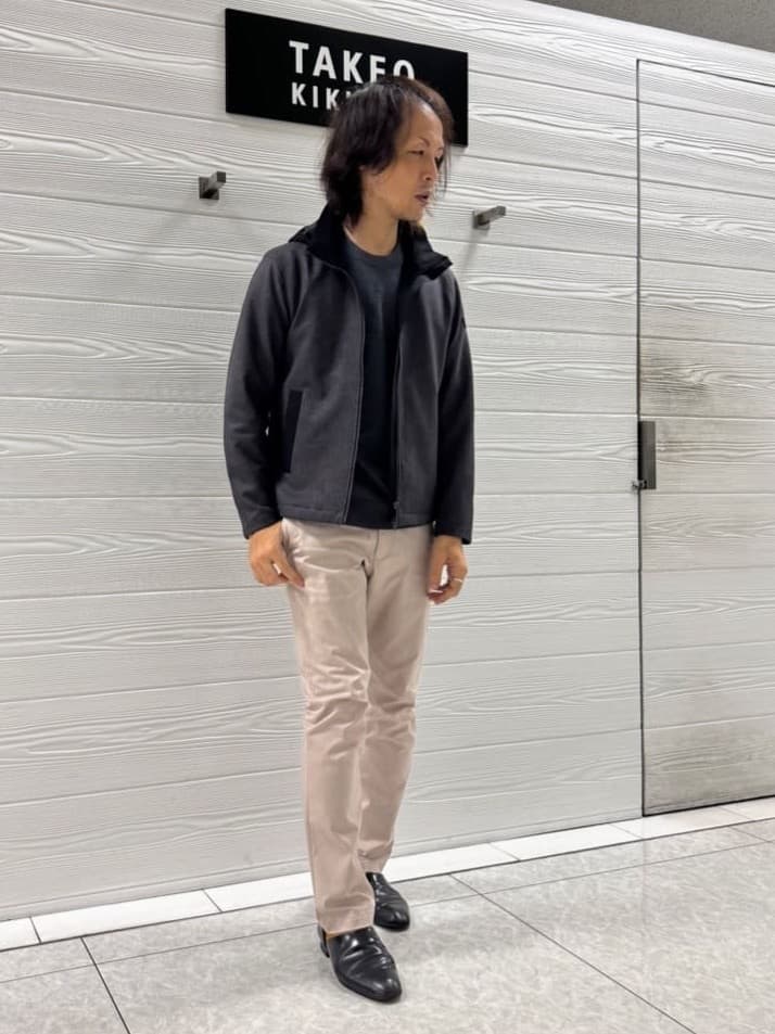 TAKEO KIKUCHIの【DOWN FABRIC】ダウンファブリック フード ZIP UP ブルゾンを使ったコーディネートを紹介します。｜Rakuten Fashion(楽天ファッション／旧楽天ブランドアベニュー)4731359