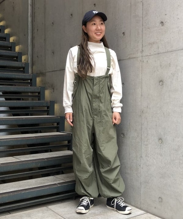 BEAMS WOMENのUS ARMY オーバー パンツを使ったコーディネートを紹介します。｜Rakuten Fashion(楽天ファッション／旧楽天ブランドアベニュー)4733822