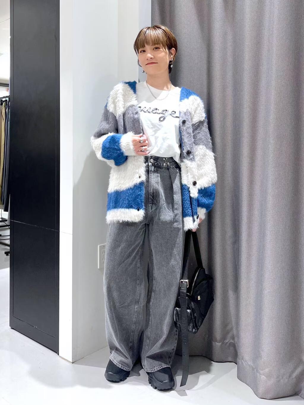 LAKOLEのインターシャ配色カーディガンを使ったコーディネートを紹介します。｜Rakuten Fashion(楽天ファッション／旧楽天ブランドアベニュー)4736310