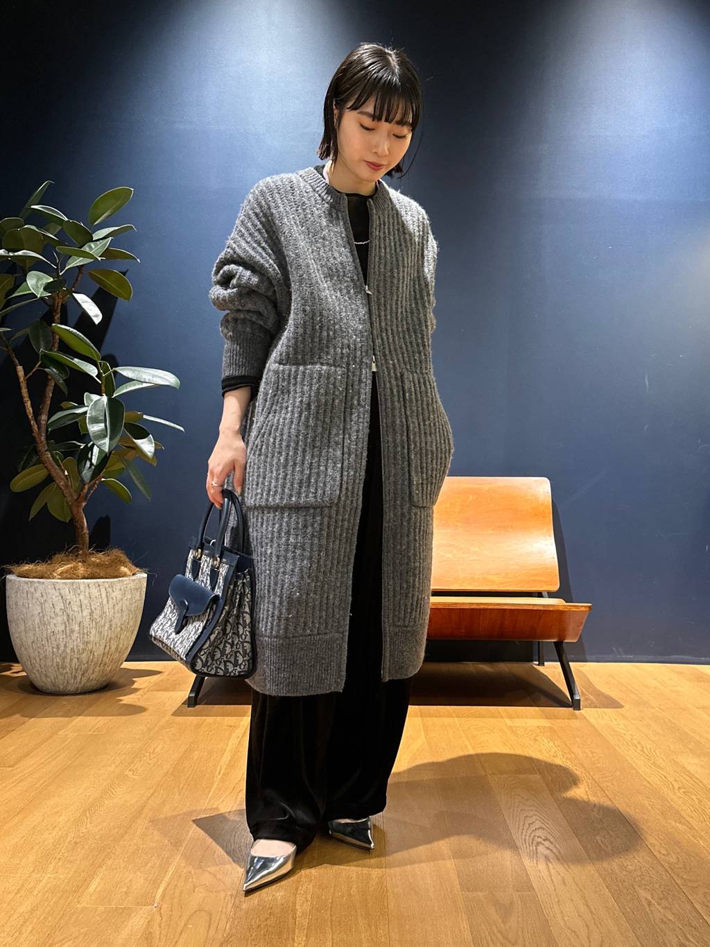 Curensologyのコットンチュールブラウスを使ったコーディネートを紹介します。｜Rakuten Fashion(楽天ファッション／旧楽天ブランドアベニュー)4736480