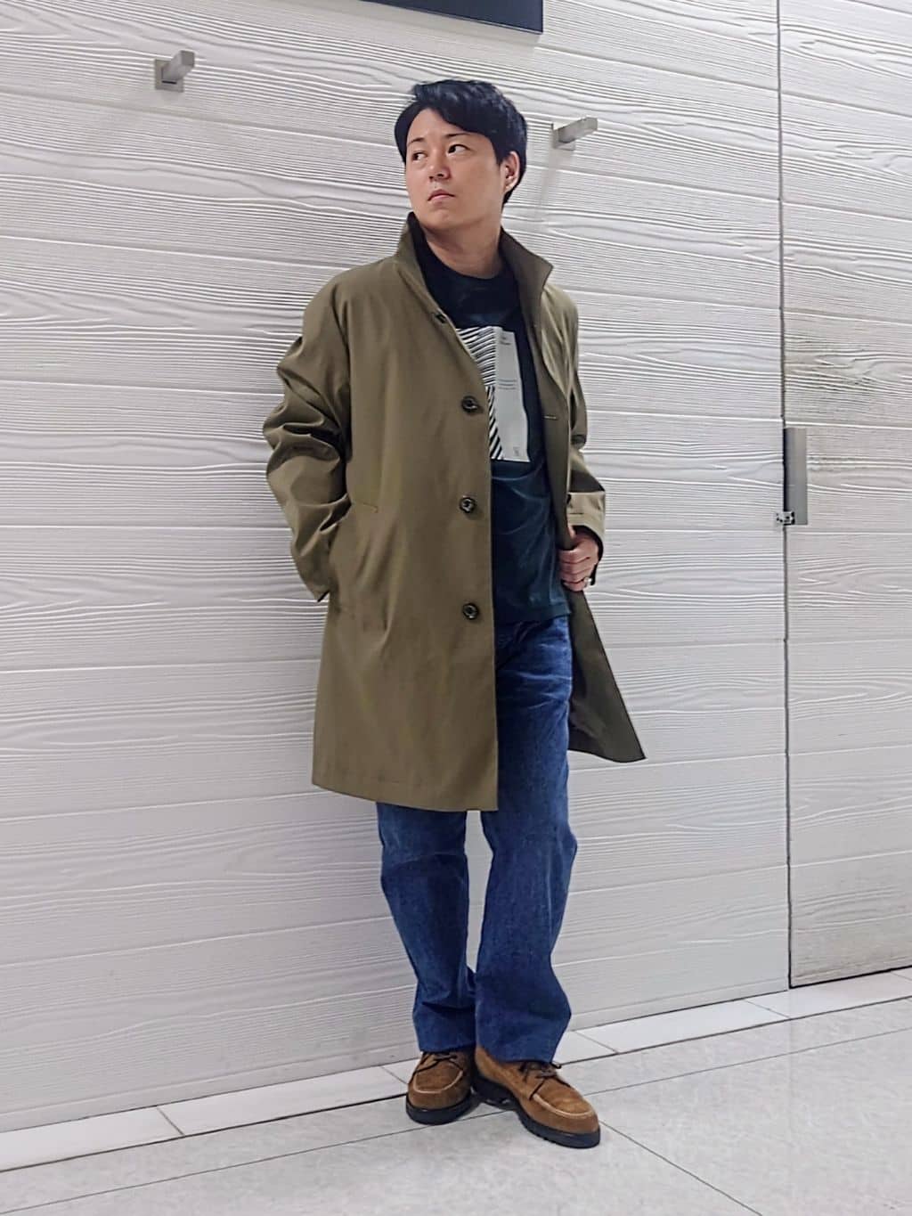 TAKEO KIKUCHIの【モンスターストレッチ】日本製 ウォッシュド デニムパンツを使ったコーディネートを紹介します。｜Rakuten Fashion(楽天ファッション／旧楽天ブランドアベニュー)4741249