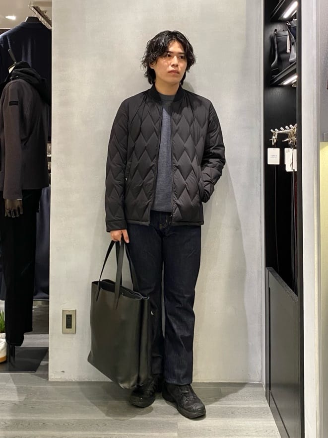 TAKEO KIKUCHIの【軽量アウター】エレクティブ キルト ブルゾンを使ったコーディネートを紹介します。｜Rakuten Fashion(楽天ファッション／旧楽天ブランドアベニュー)4741684