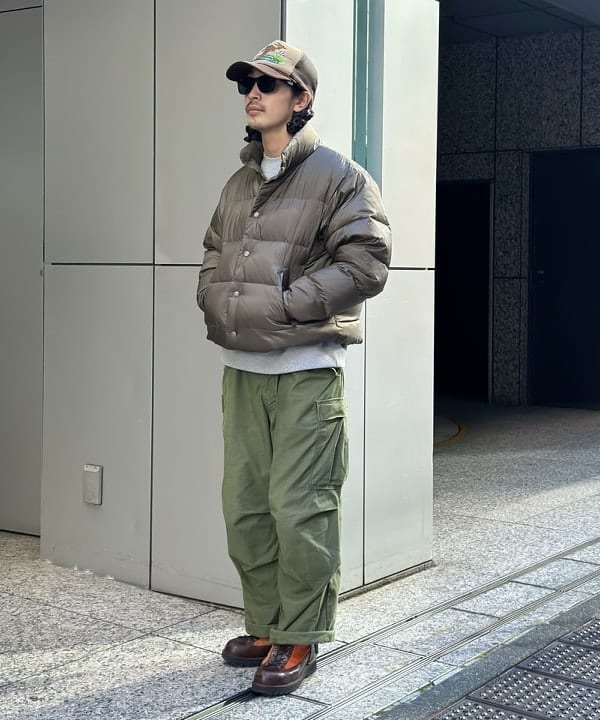 BEAMS OUTLETのリップストップ ダウン ジャケットを使ったコーディネートを紹介します。｜Rakuten Fashion(楽天ファッション／旧楽天ブランドアベニュー)4742438