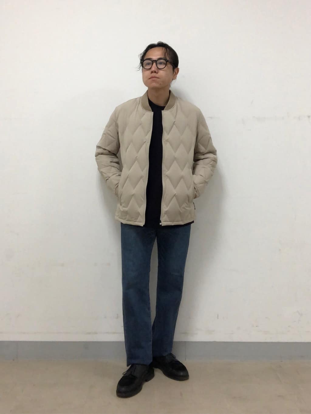 TAKEO KIKUCHIの【軽量アウター】エレクティブ キルト ブルゾンを使ったコーディネートを紹介します。｜Rakuten Fashion(楽天ファッション／旧楽天ブランドアベニュー)4743750