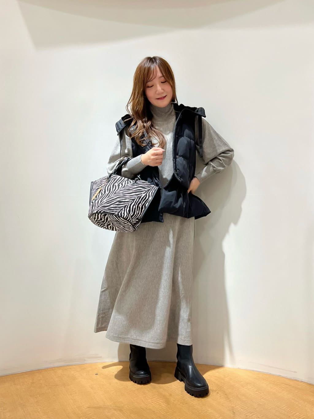 Vinのコーディネートを紹介します。｜Rakuten Fashion(楽天ファッション／旧楽天ブランドアベニュー)4752247