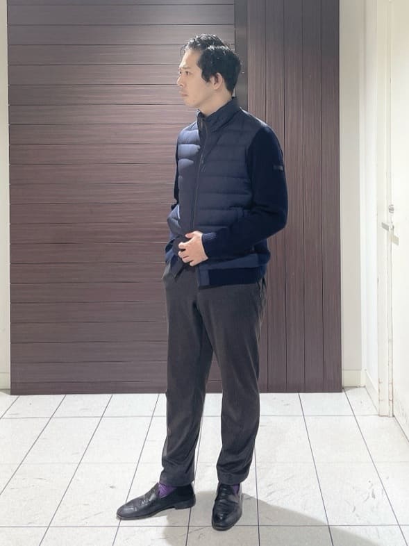TAKEO KIKUCHIの【コンパクトダウン】ニットコンビ ダウンブルゾンを使ったコーディネートを紹介します。｜Rakuten Fashion(楽天ファッション／旧楽天ブランドアベニュー)4754814