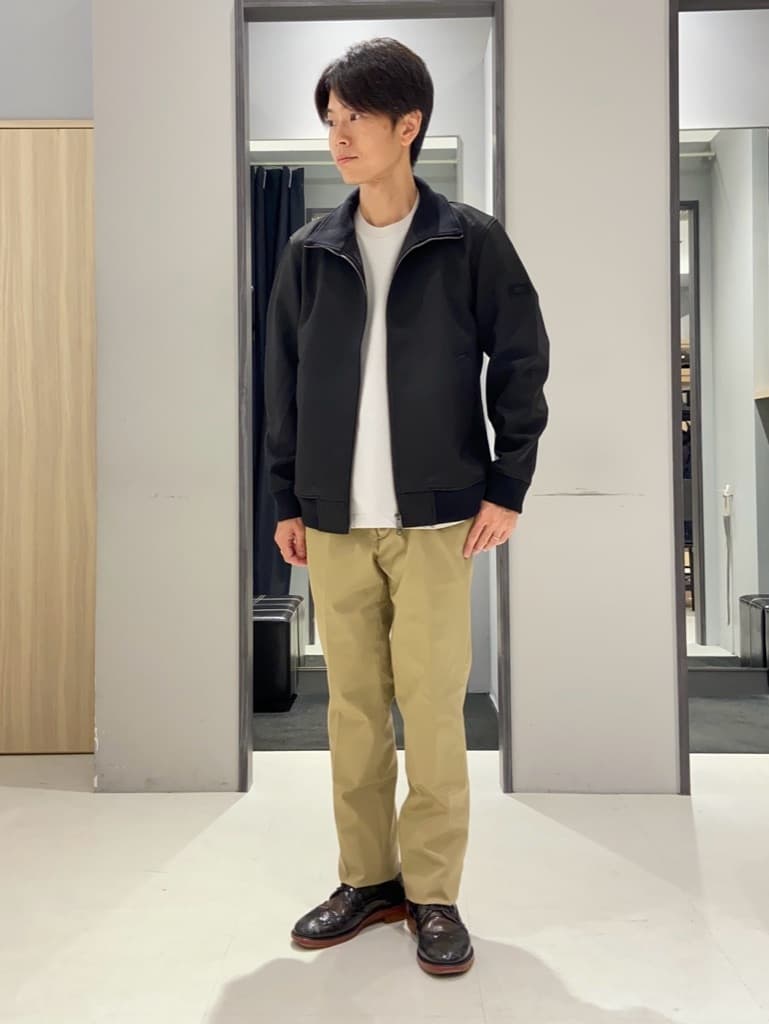 TAKEO KIKUCHIの【抗菌防臭/ジャケット対応】テーラード 長袖Tシャツを使ったコーディネートを紹介します。｜Rakuten Fashion(楽天ファッション／旧楽天ブランドアベニュー)4761806
