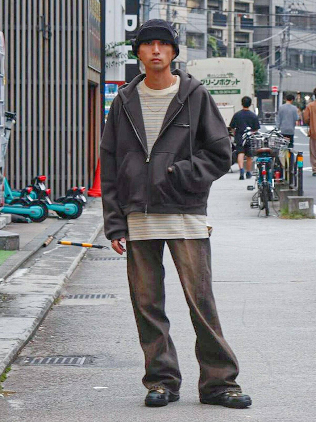 WISMのコーディネートを紹介します。｜Rakuten Fashion(楽天ファッション／旧楽天ブランドアベニュー)4768824