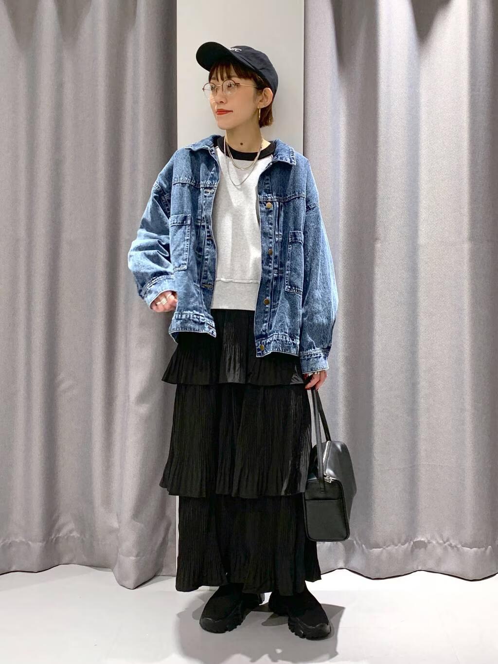 LAKOLEのスウェットライクニットプルオーバーを使ったコーディネートを紹介します。｜Rakuten Fashion(楽天ファッション／旧楽天ブランドアベニュー)4769152