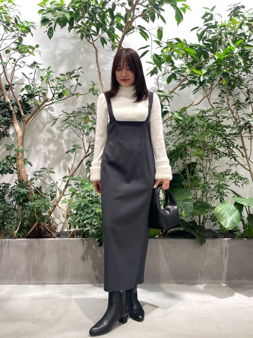 allurevilleのヒールメタルショートブーツを使ったコーディネートを紹介します。｜Rakuten Fashion(楽天ファッション／旧楽天ブランドアベニュー)4770188