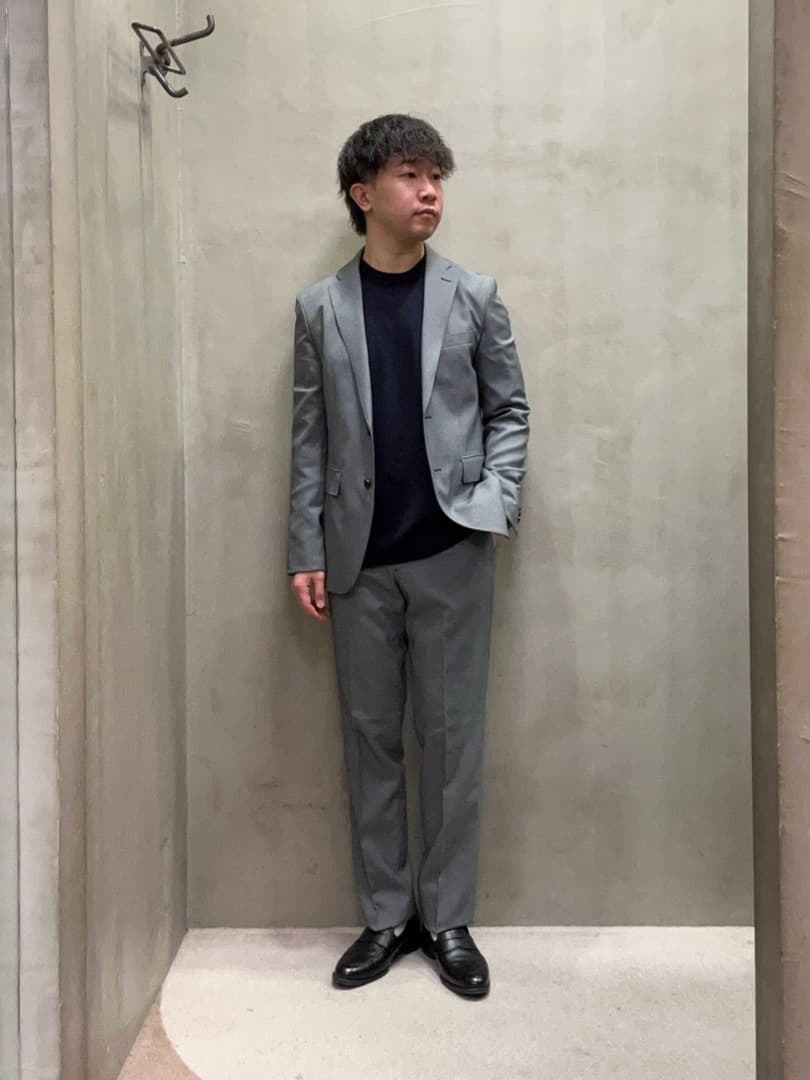 TAKEO KIKUCHIの【ONOFF/セットアップ対応】メランジ シャークスキン ストレッチジャケットを使ったコーディネートを紹介します。｜Rakuten Fashion(楽天ファッション／旧楽天ブランドアベニュー)4777922