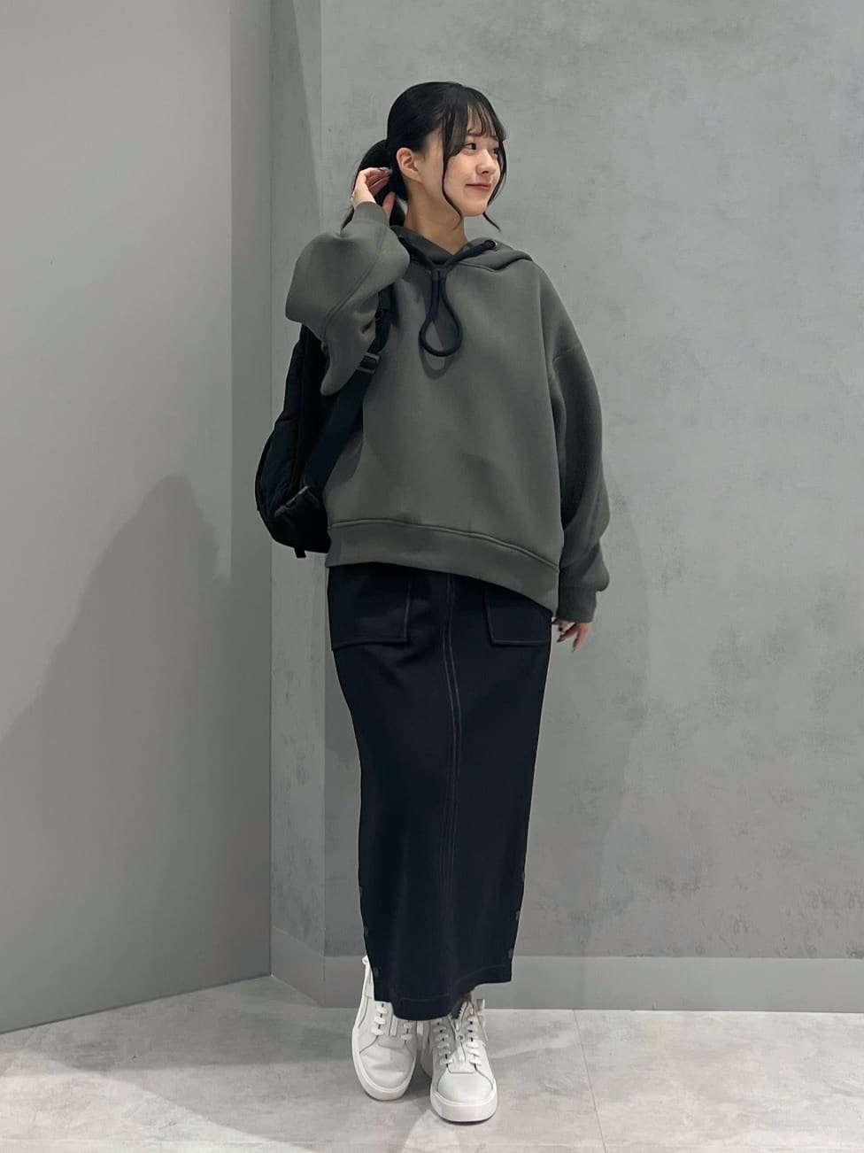 Vinのワンショルダースリングボディバッグを使ったコーディネートを紹介します。｜Rakuten Fashion(楽天ファッション／旧楽天ブランドアベニュー)4782750