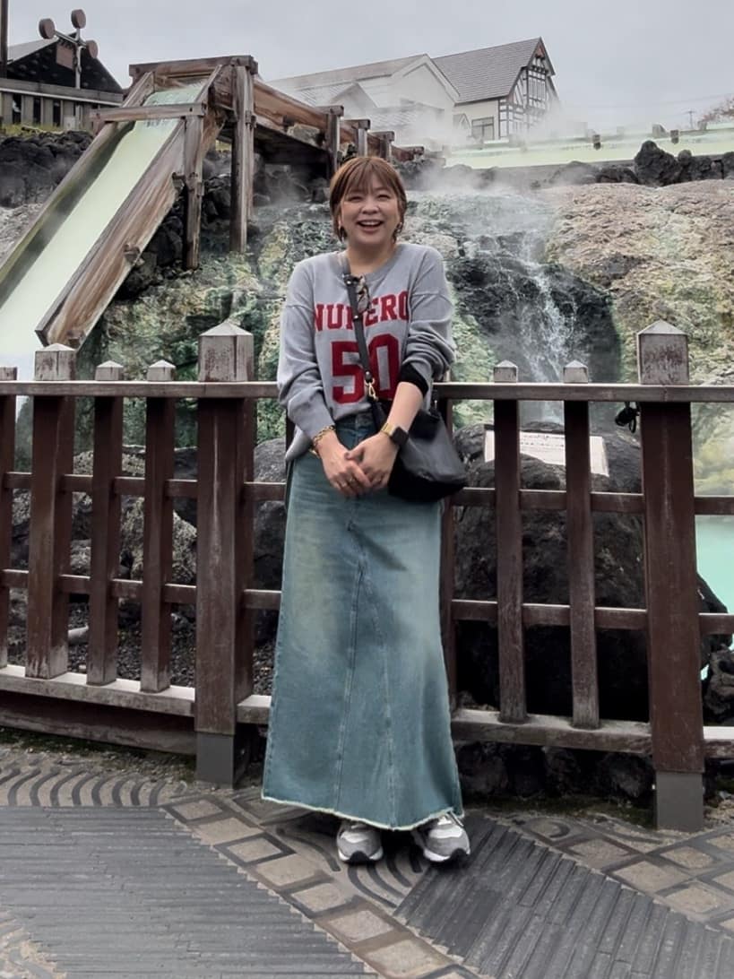 リブドロワ　【MONN.:.(モン)】LOOSE DENIM SKIRT MONN.:.(モン)】LOOSE DENIM SKIRT（デニムスカート）｜RIVE