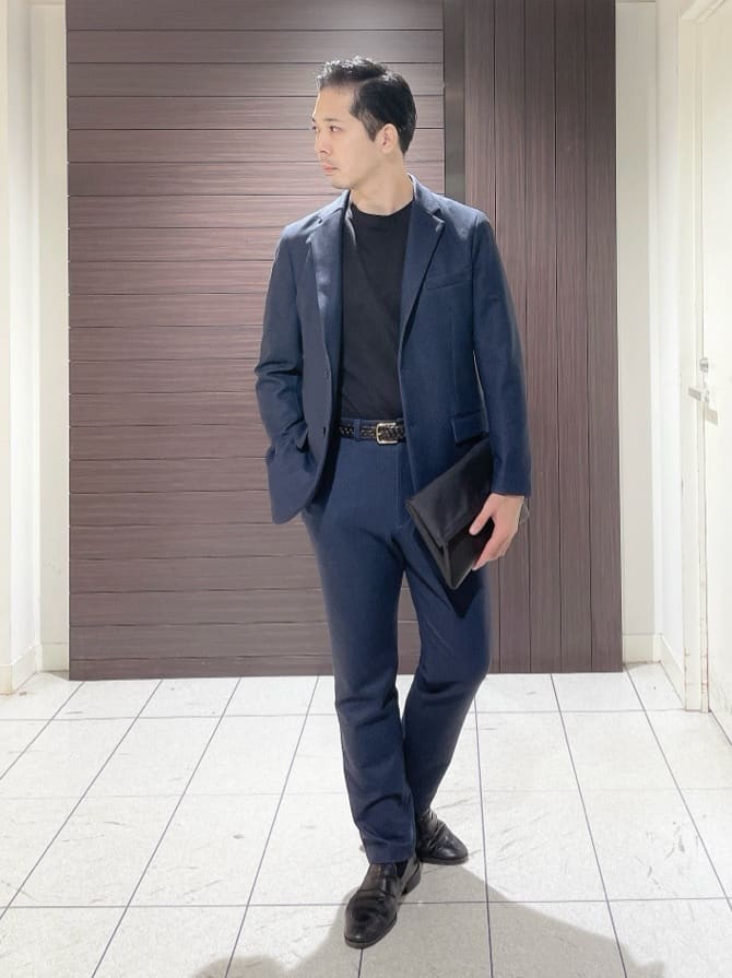 TAKEO KIKUCHIの【DOWN FABRIC】ダウンファブリック テーラード ジャケット / セットアップ対応を使ったコーディネートを紹介します。｜Rakuten Fashion(楽天ファッション／旧楽天ブランドアベニュー)4783718