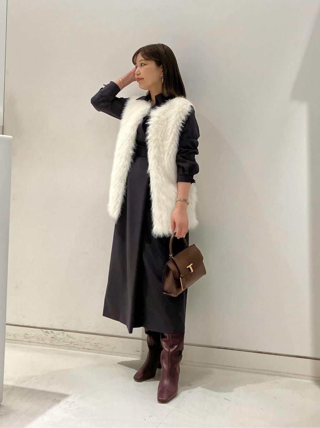 allurevilleのジャガードフェイクファーコンビニットジレを使ったコーディネートを紹介します。｜Rakuten Fashion(楽天ファッション／旧楽天ブランドアベニュー)4785801