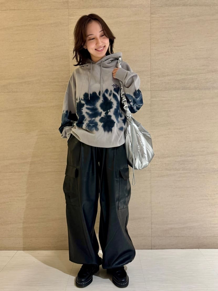 tk.TAKEO KIKUCHIのヴィンテージライクパーカーを使ったコーディネートを紹介します。｜Rakuten Fashion(楽天ファッション／旧楽天ブランドアベニュー)4791829