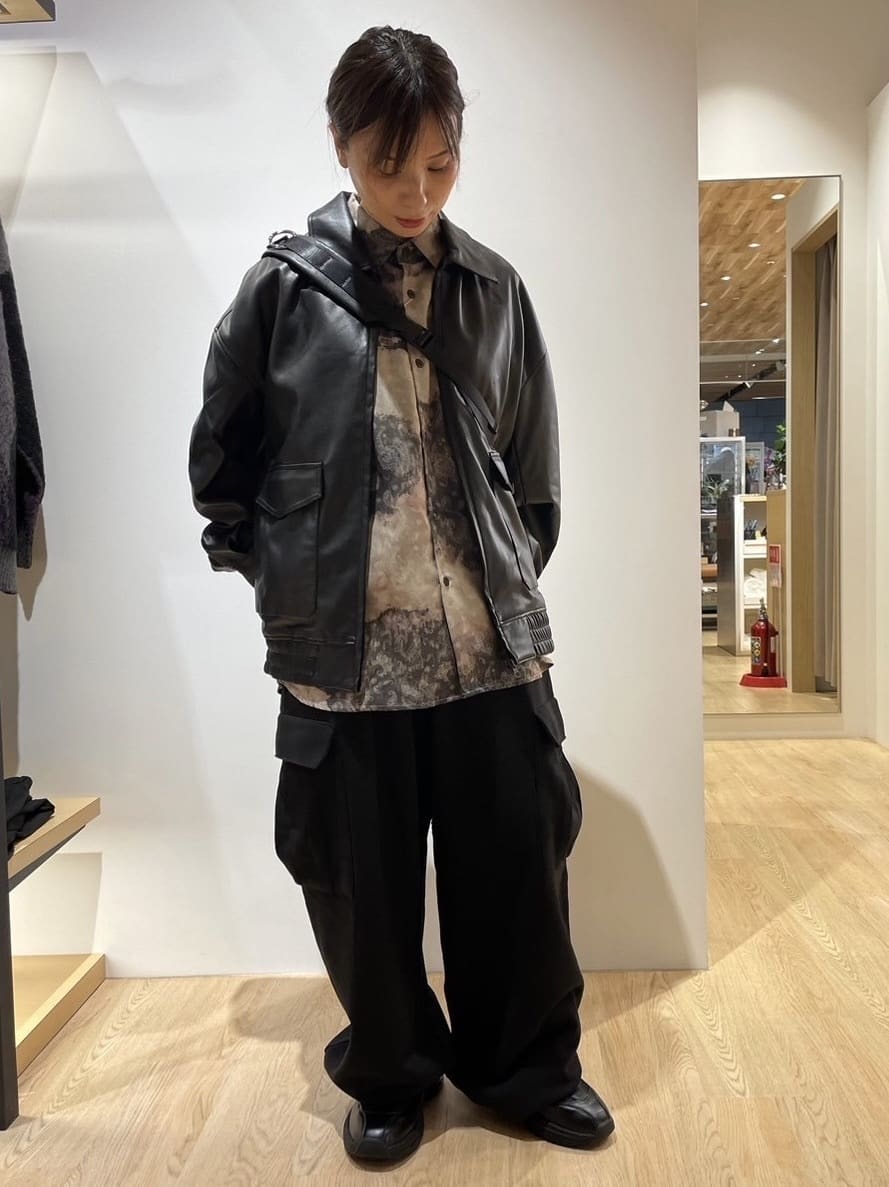 tk.TAKEO KIKUCHIのFヌバックプリントシャツを使ったコーディネートを紹介します。｜Rakuten Fashion(楽天ファッション／旧楽天ブランドアベニュー)4794903