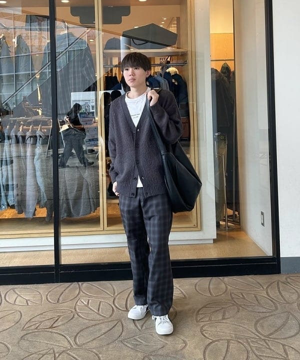 BEAMS HEARTのBEAMS / ワイド チェック トラウザーズを使ったコーディネートを紹介します。｜Rakuten Fashion(楽天ファッション／旧楽天ブランドアベニュー)4798334